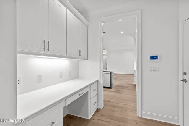 $385,000 | 213 Lake Crest Drive, Madison, MS 39110