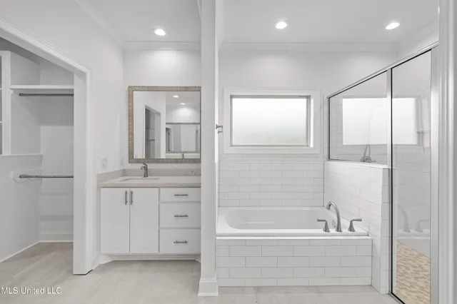 $385,000 | 213 Lake Crest Drive, Madison, MS 39110