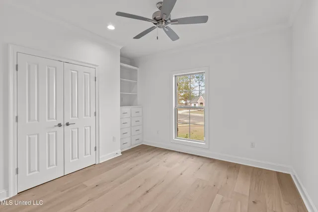 $385,000 | 213 Lake Crest Drive, Madison, MS 39110