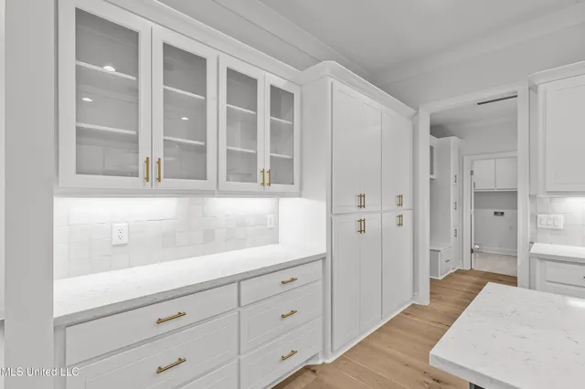 $385,000 | 213 Lake Crest Drive, Madison, MS 39110