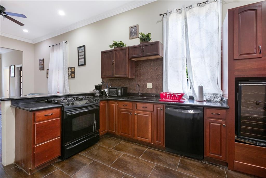 524 Delery Street New Orleans, LA 70117 - Photo 9 of 19