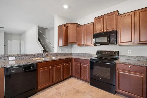 $2,350 | 7678 Ginger Lily Court, Tampa, FL 33619