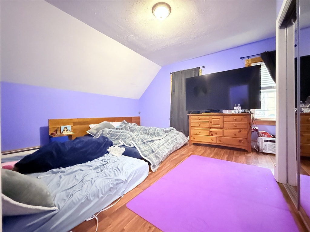 142 Abbott Street Lawrence, MA 01843 - Photo 15 of 30