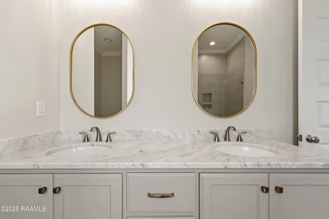 $356,900 | 408 Flores Court, Lafayette, LA 70507