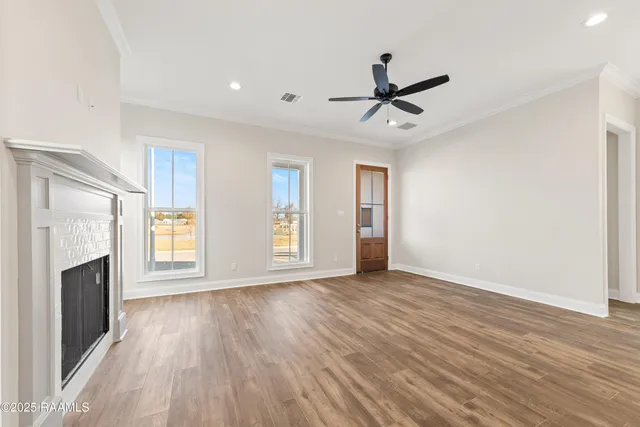 $356,900 | 408 Flores Court, Lafayette, LA 70507