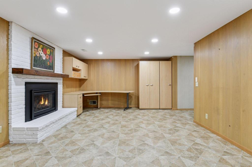 5700 Duncan Lane Edina, MN 55436 - Photo 37 of 50