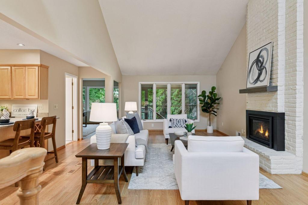 5700 Duncan Lane Edina, MN 55436 - Photo 6 of 50