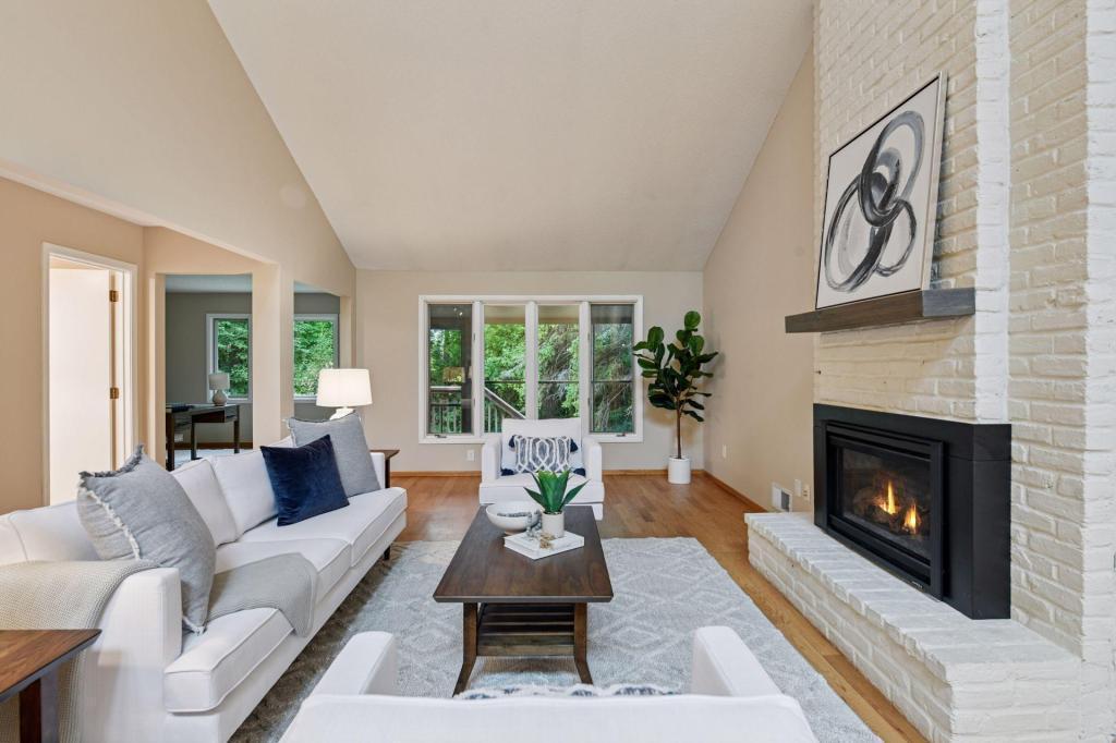 5700 Duncan Lane Edina, MN 55436 - Photo 7 of 50