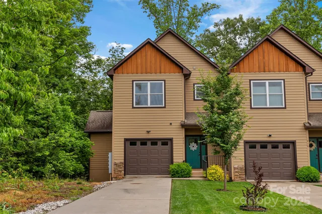 $415,000 | 220 Rainbow Terrace, Black Mountain, NC 28711