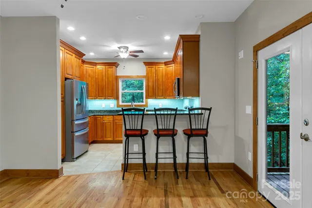 $415,000 | 220 Rainbow Terrace, Black Mountain, NC 28711