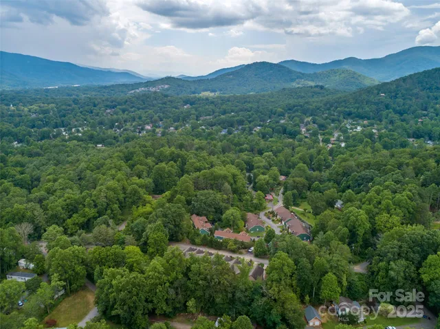 $415,000 | 220 Rainbow Terrace, Black Mountain, NC 28711