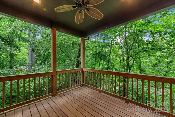 $395,000 | 220 Rainbow Terrace, Black Mountain, NC 28711