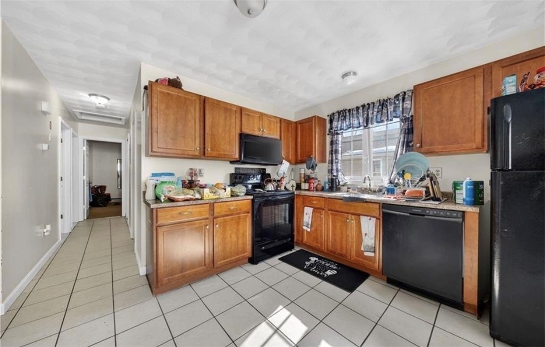 175 Russo Street Providence, RI 02904 - Photo 15 of 18