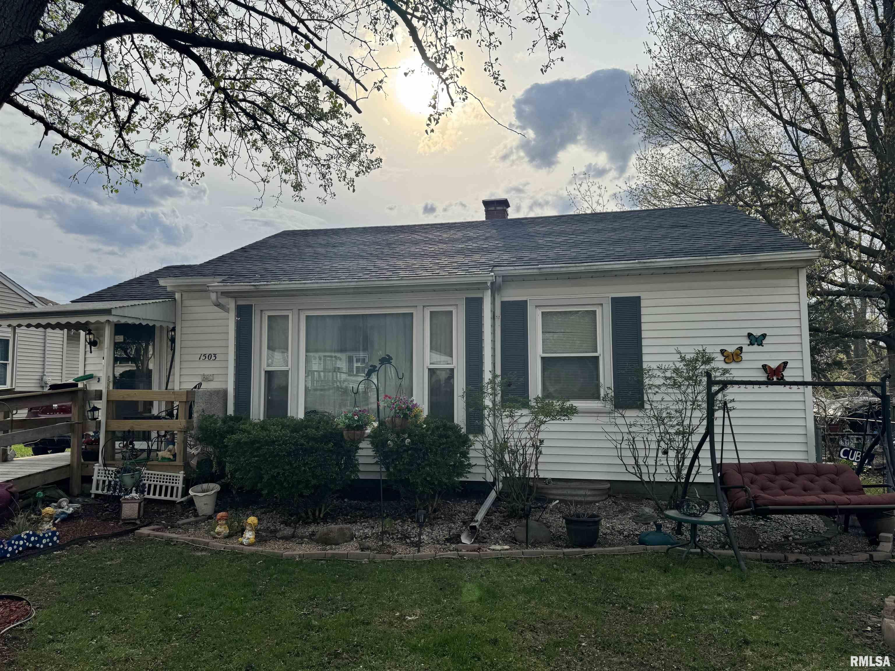 1503 Summer Street Pekin, IL 61554 - Photo 1 of 35