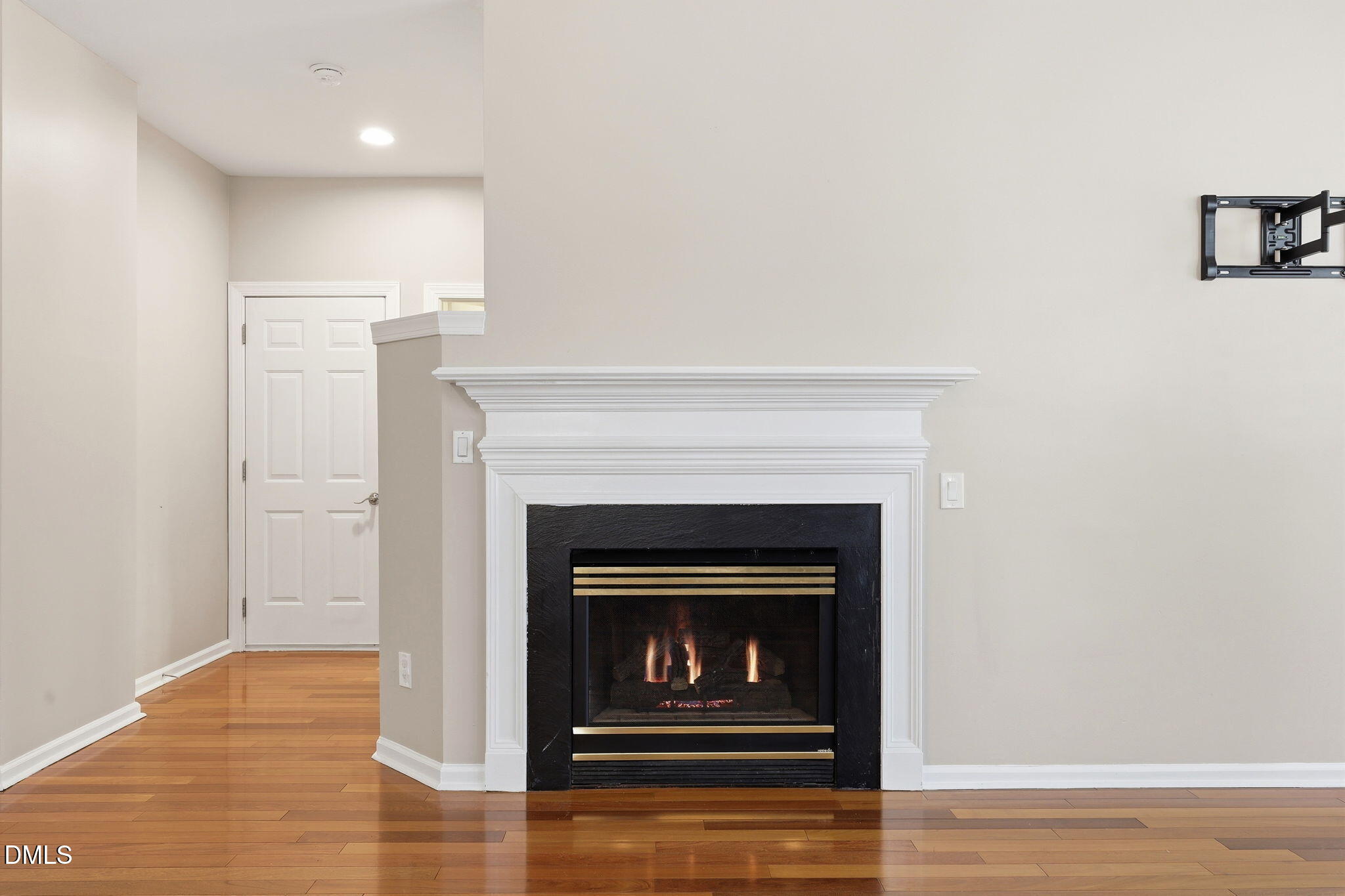 5128 Pinehall Wynd Raleigh, NC 27604 - Photo 13 of 43 29-web-or-mls-IMG_7315_Edit