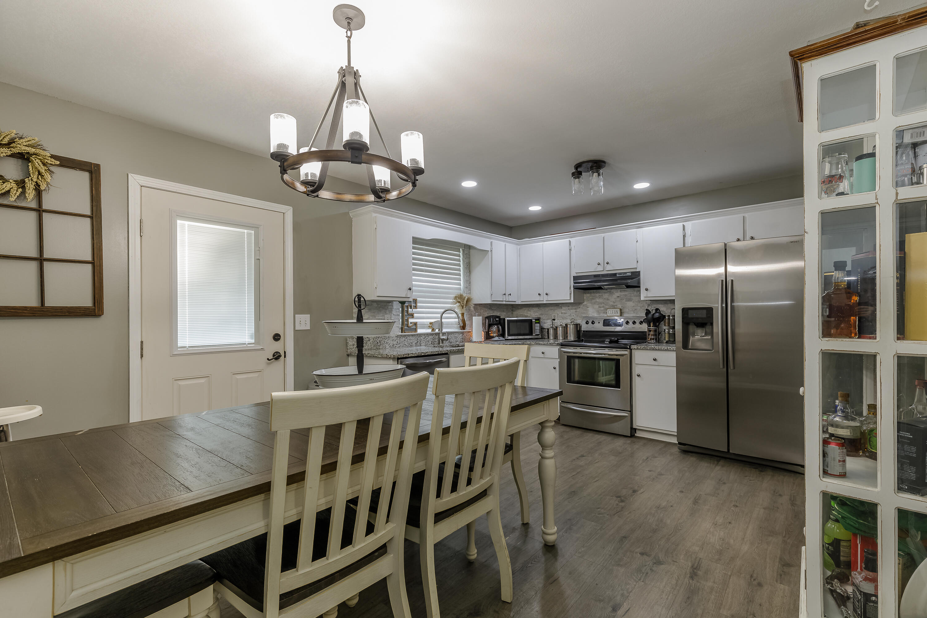 1485 Johnson Road Chickamauga, GA 30707 - Photo 8 of 44 Kitchen / Dining
