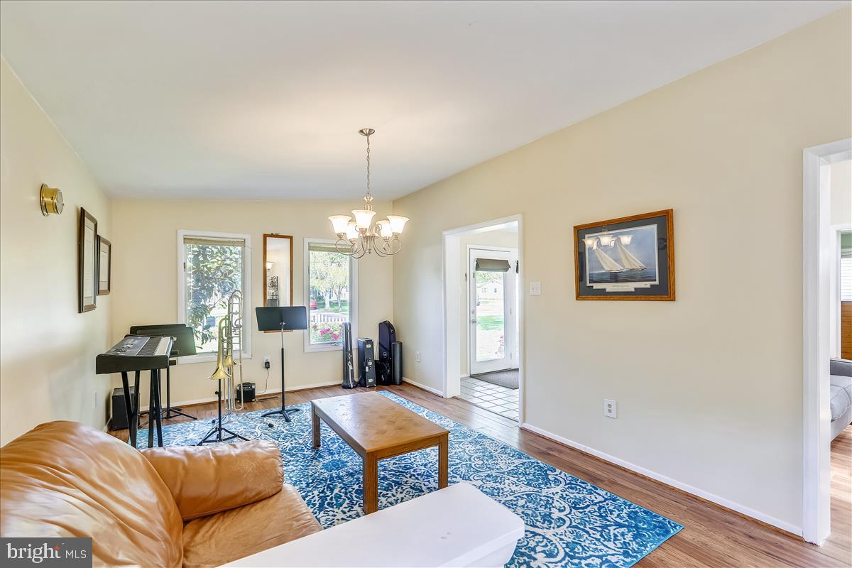 628 Old Love Point Road Stevensville, MD 21666 - Photo 9 of 55 Great Room