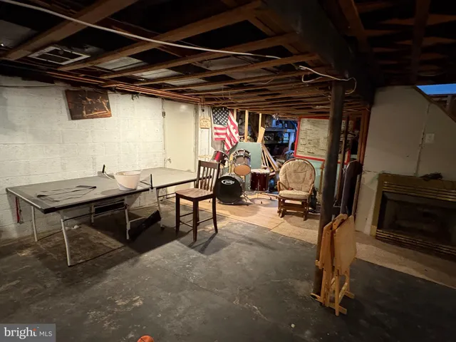 $400,000 | 40 Woodlane Drive, Blackwood, NJ 08012