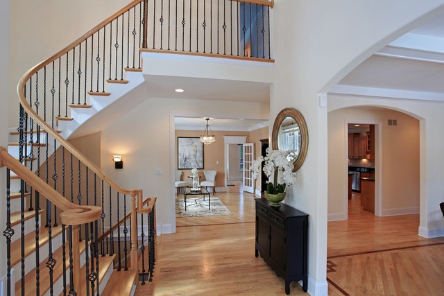 1924 Glen Oak Drive Glenview, IL 60025 - Photo 2 of 25