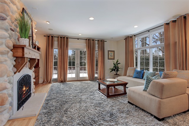 1924 Glen Oak Drive Glenview, IL 60025 - Photo 4 of 25