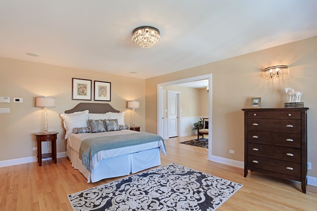 1924 Glen Oak Drive Glenview, IL 60025 - Photo 10 of 25