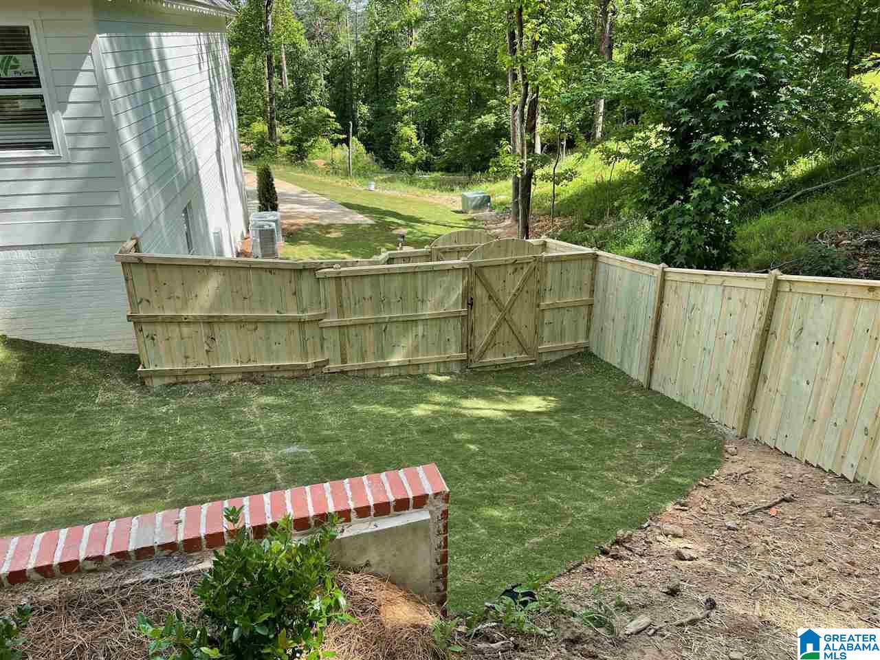 3687 Kirkstone Way Birmingham, AL 35216 - Photo 6 of 27