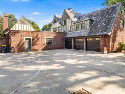 $2,950,000 | 1220 West 64th Street, Kansas City, MO 64113