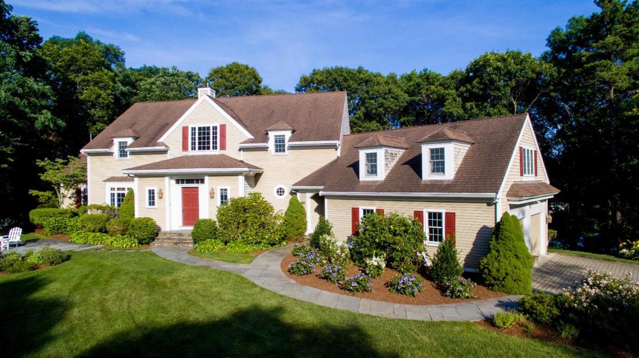 79 Cedar Tree Neck Road Marstons Mills, MA 02648 - Photo 3 of 35 Additional Photo