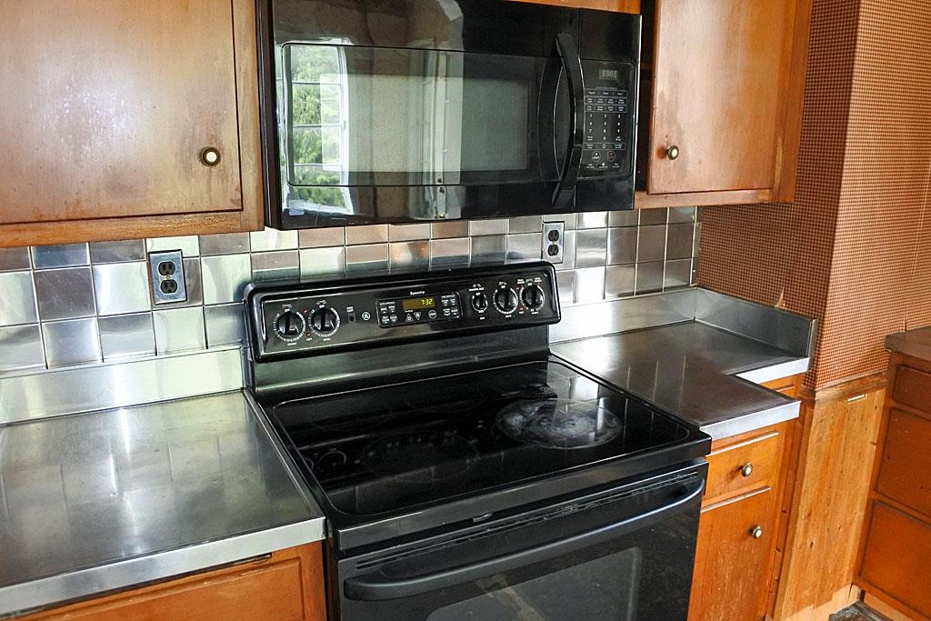 168 Grove Street Rutland, VT 05701 - Photo 22 of 25