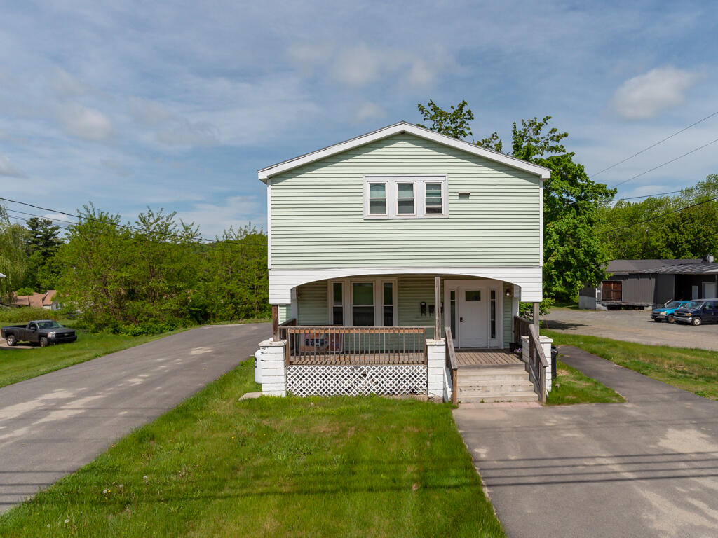 552 Riverside Drive Augusta, ME 04330 - Photo 2 of 47 552RiversideDr-Augusta-2