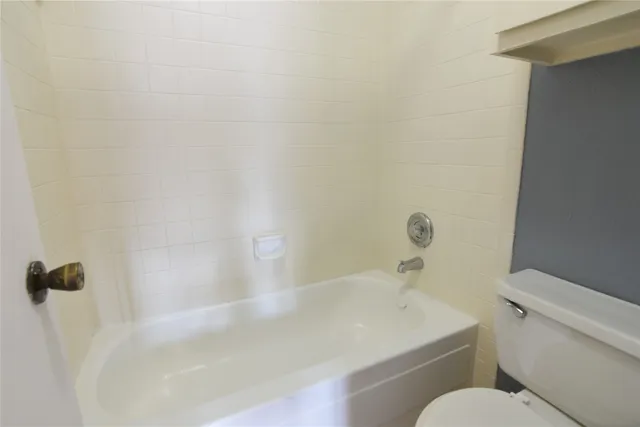 $119,000 | 2750 Holly Hall Street, Unit 1309, Houston, TX 77054