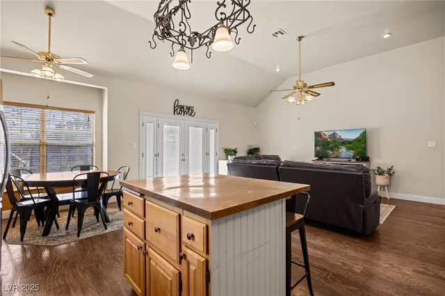 $455,000 | 1951 Jim Haworth Court, Logandale, NV 89021