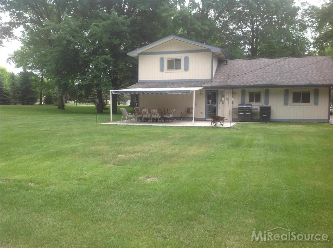 6670 Holland Road Algonac, MI 48001 - Photo 3 of 6 31199293-2.JPG