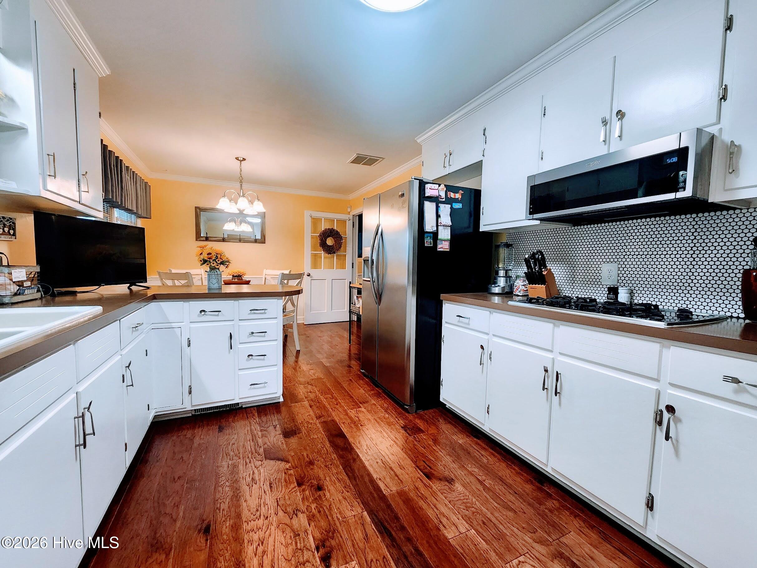 222 Orange Street Kinston, NC 28504 - Photo 8 of 28 Another Kitchen View