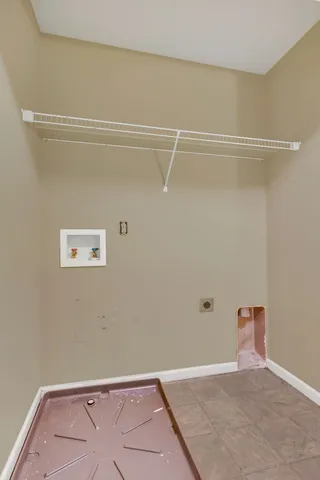 a view of a room with an empty space