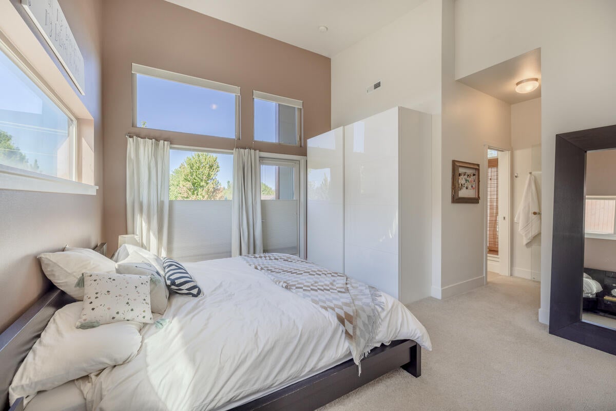 61274 Blakely Road Bend, OR 97702 - Photo 11 of 32 5H2A0633-HDR