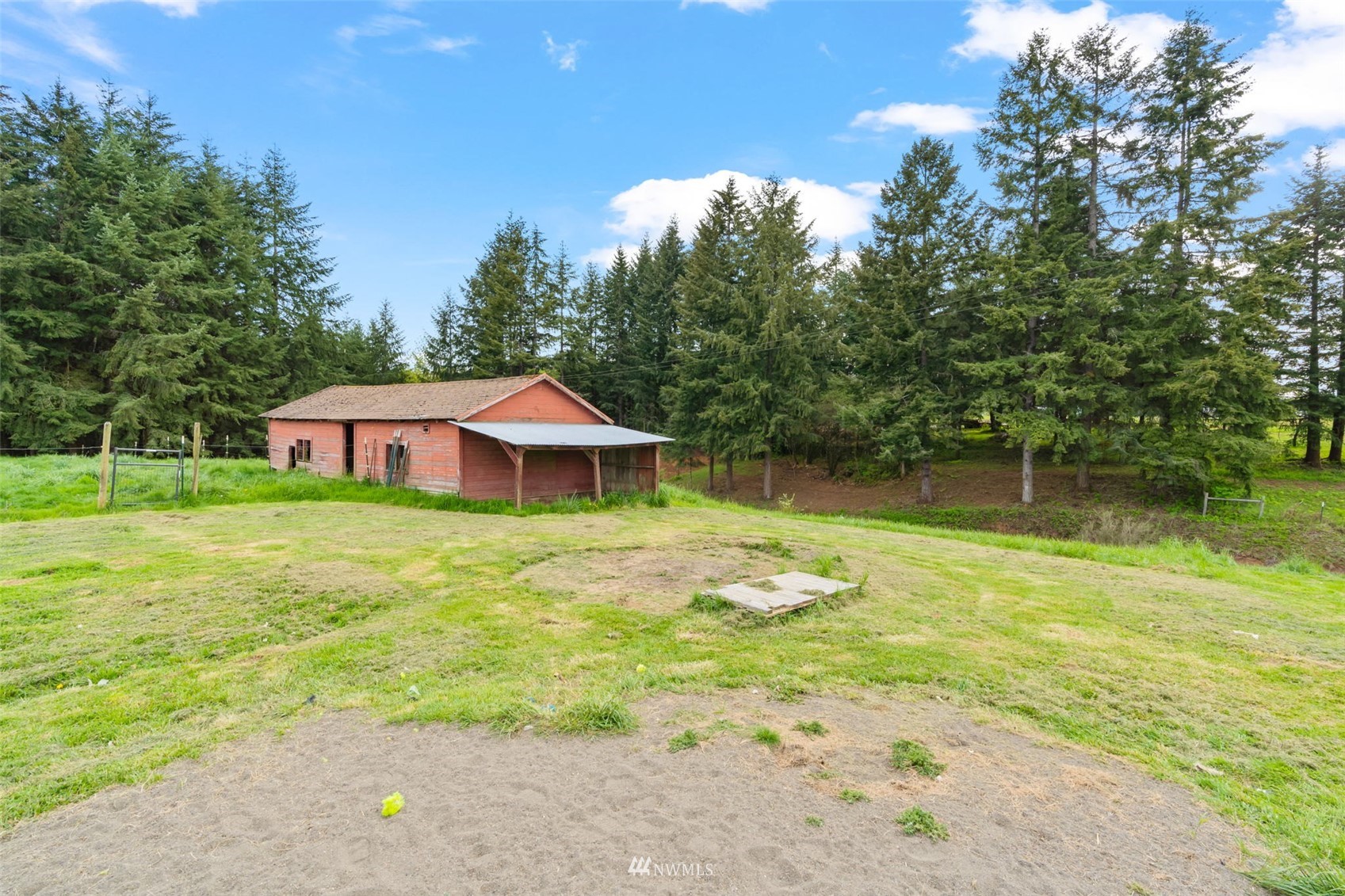 104 Reinseth Road Winlock, WA 98596 - Photo 23 of 35 a view of a house with a yard