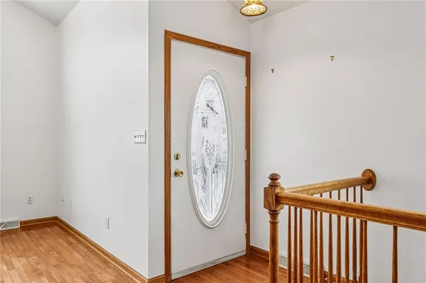 $265,000 | 212 Pine Street, Zelienople, PA 16063