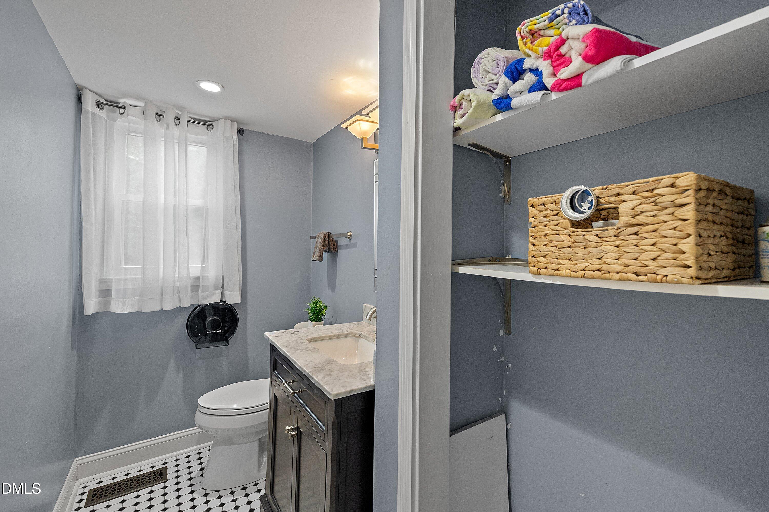 6016 Bellow Street Raleigh, NC 27609 - Photo 21 of 46 27-6016 Bellow _7204