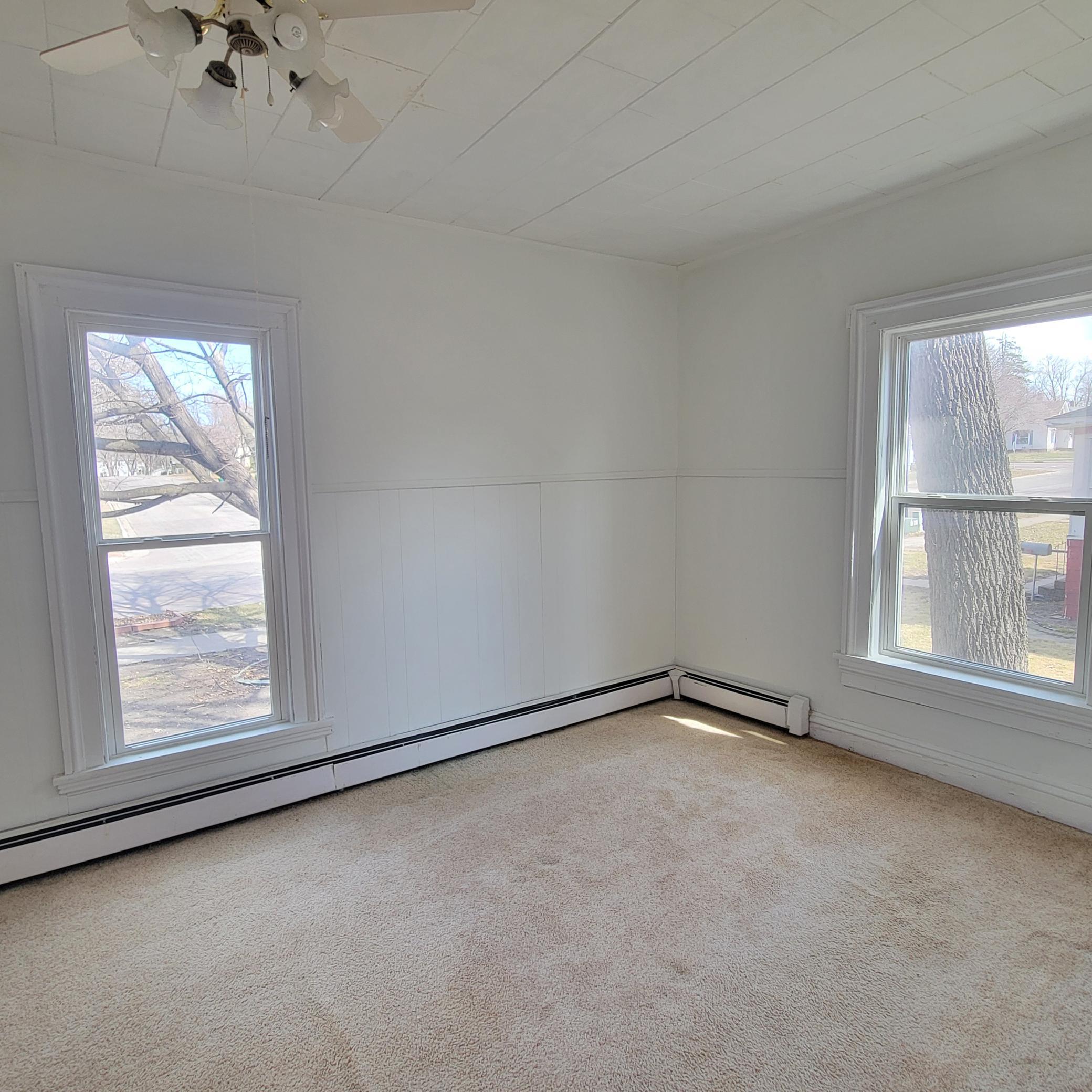 120 4th Avenue Northeast Waseca, MN 56093 - Photo 8 of 10
