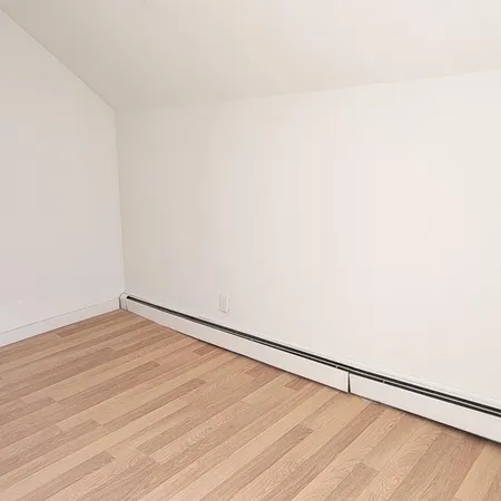 $169,000 | 120 4th Avenue Northeast, Waseca, MN 56093