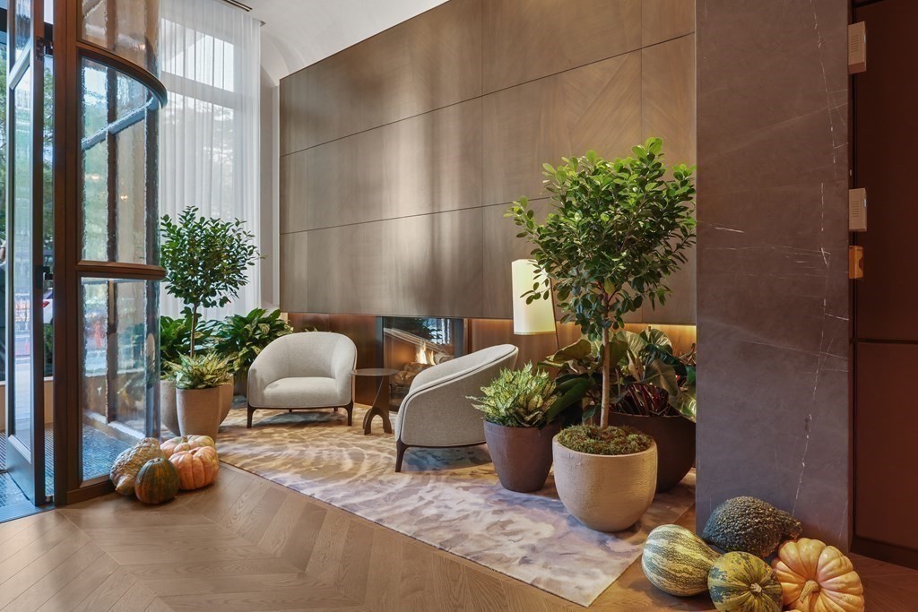 40 Trinity Place, Unit 1612 Boston, MA 02116 - Photo 16 of 38 a view of a potted plants on a patio