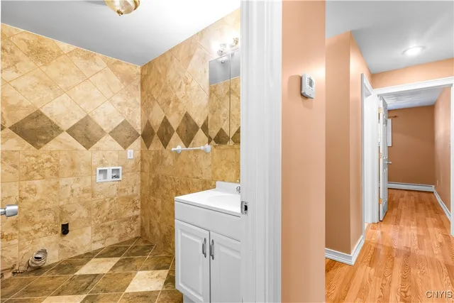 $575,000 | 10494 Miller Road, Deerfield, NY 13502