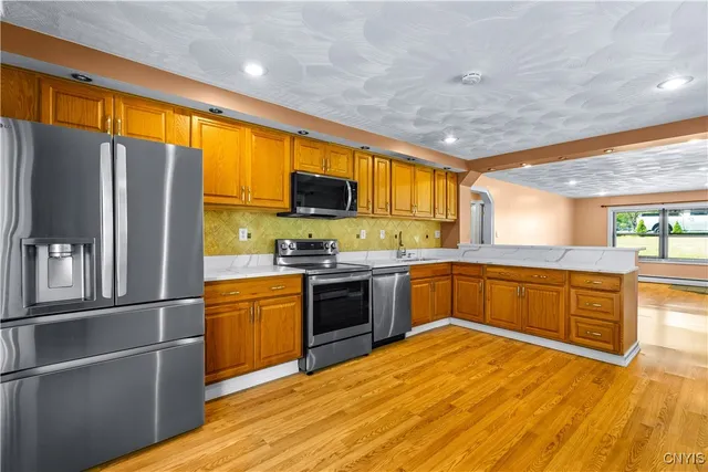 $575,000 | 10494 Miller Road, Deerfield, NY 13502