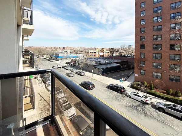$849,000 | 63-36 99th Street, Unit 4H | Rego Park