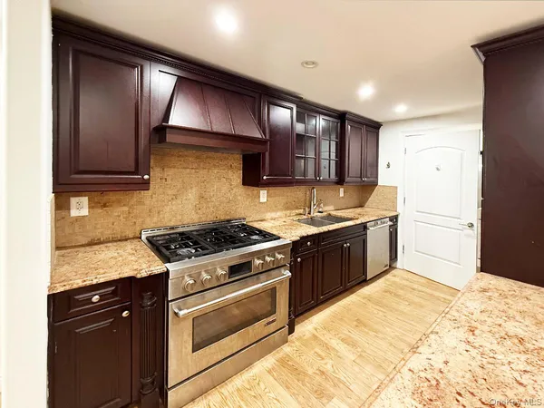 $849,000 | 63-36 99th Street, Unit 4H | Rego Park