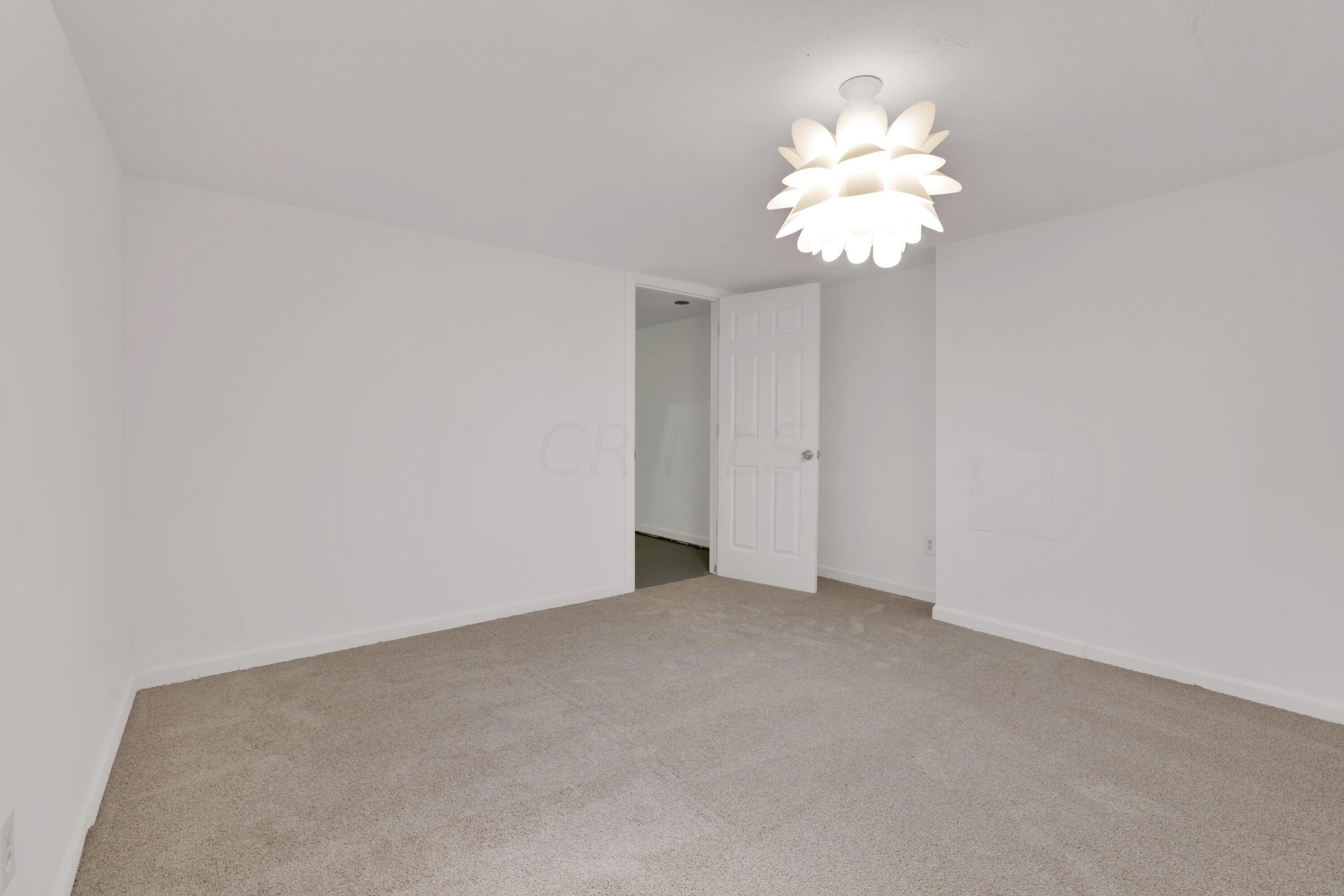 3866 Millstone Road Columbus, OH 43207 - Photo 34 of 42 Gallery Image 34