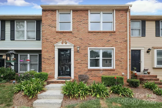 $239,000 | 9403 Lexington Circle, Unit C, Charlotte, NC 28213