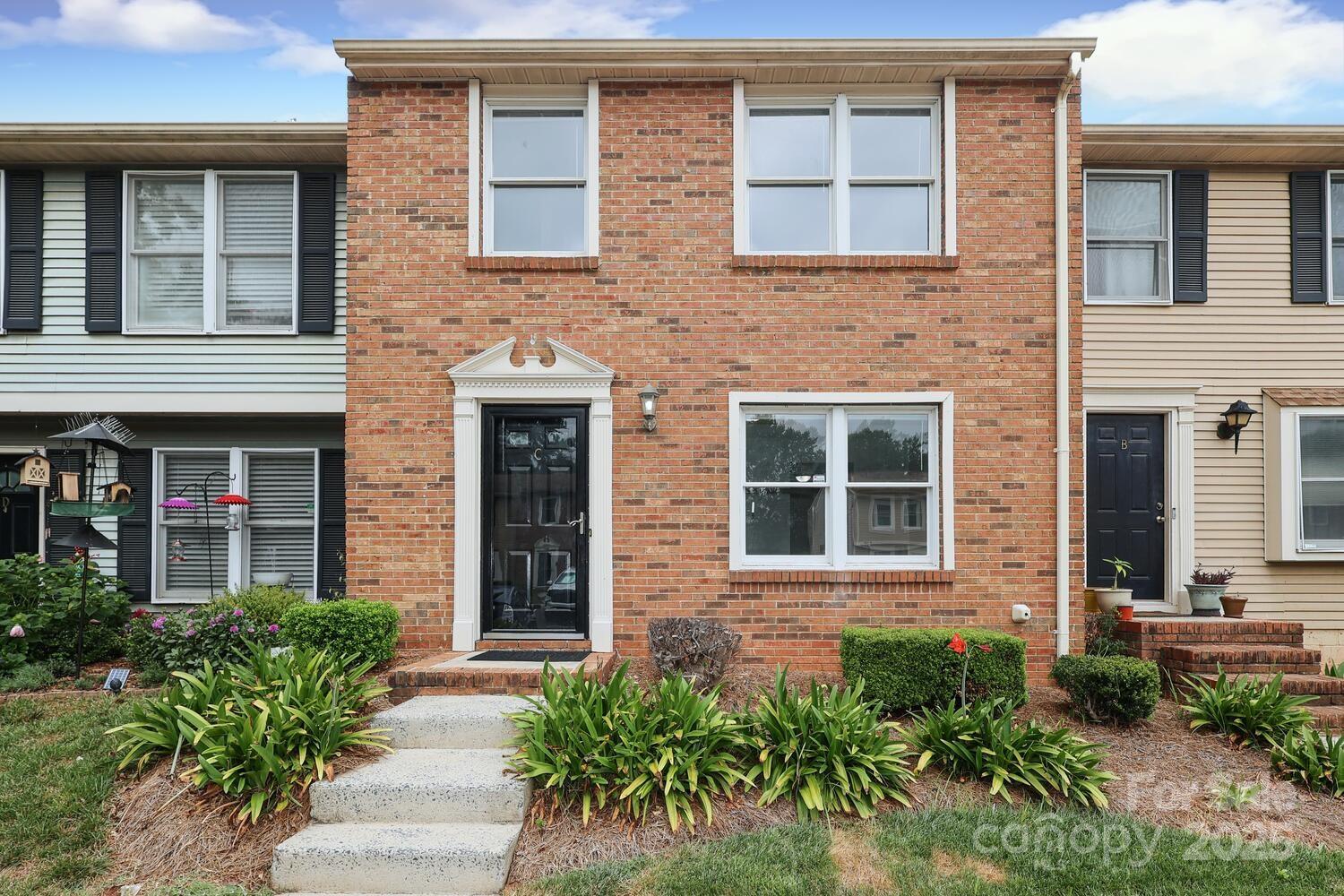 9403 Lexington Circle, Unit C Charlotte, NC 28213 - Photo 1 of 29