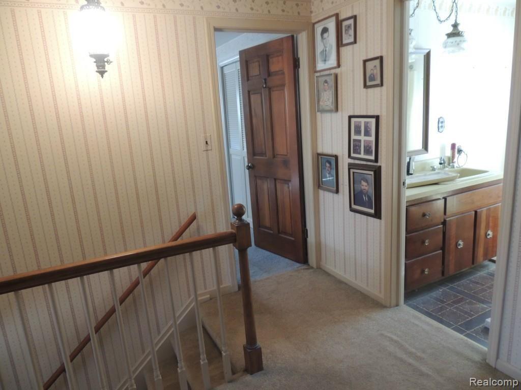 17606 Beech Daly Road Romulus, MI 48174 - Photo 52 of 81 DSCN3399.jpg